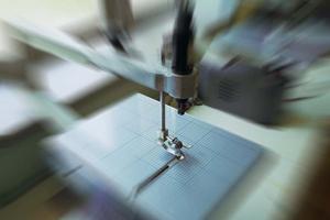 加速度計ならマイクロストーン株式会社へ