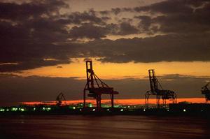 「金箔を使ったハンドメイド商品の魅力と新しい活用法」